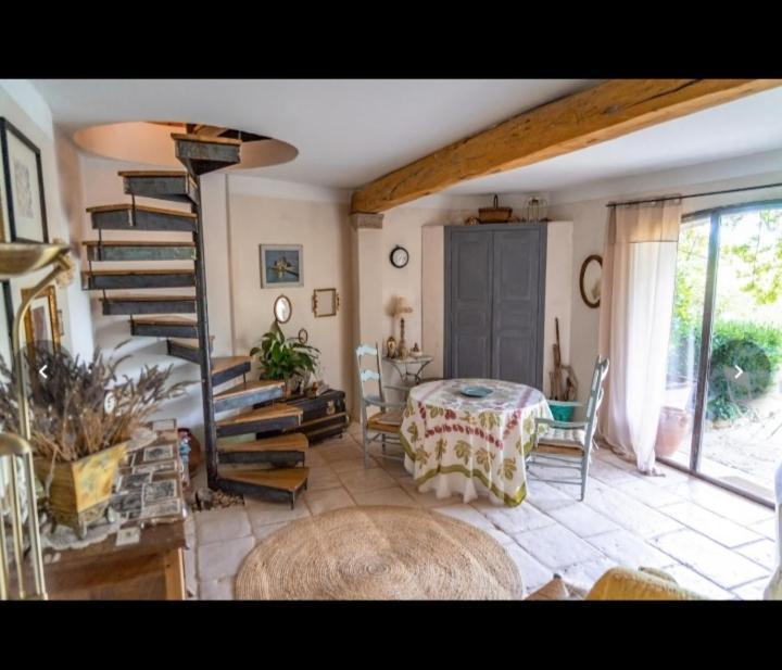 Le Petit Fabre Hotel มงตานญัค ภายนอก รูปภาพ